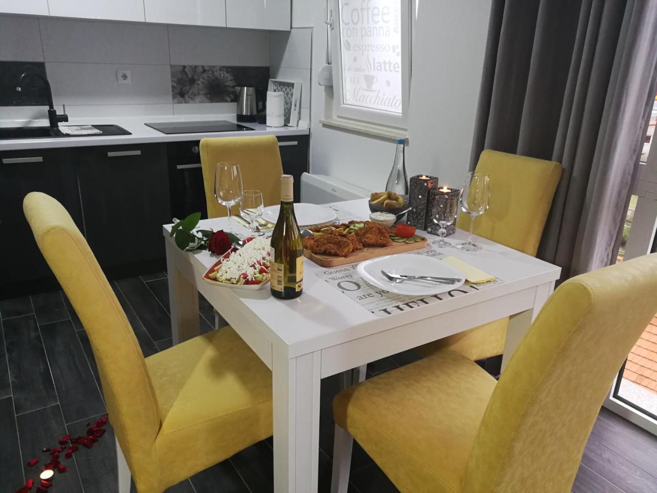 Apartman Karma Bijeljina Exterior foto